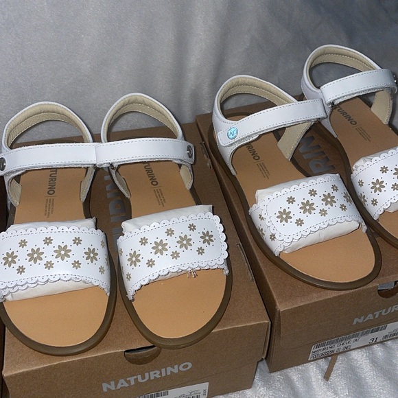 NWT NATURINO CHEVE Leather sandals in White - Picture 11 of 11